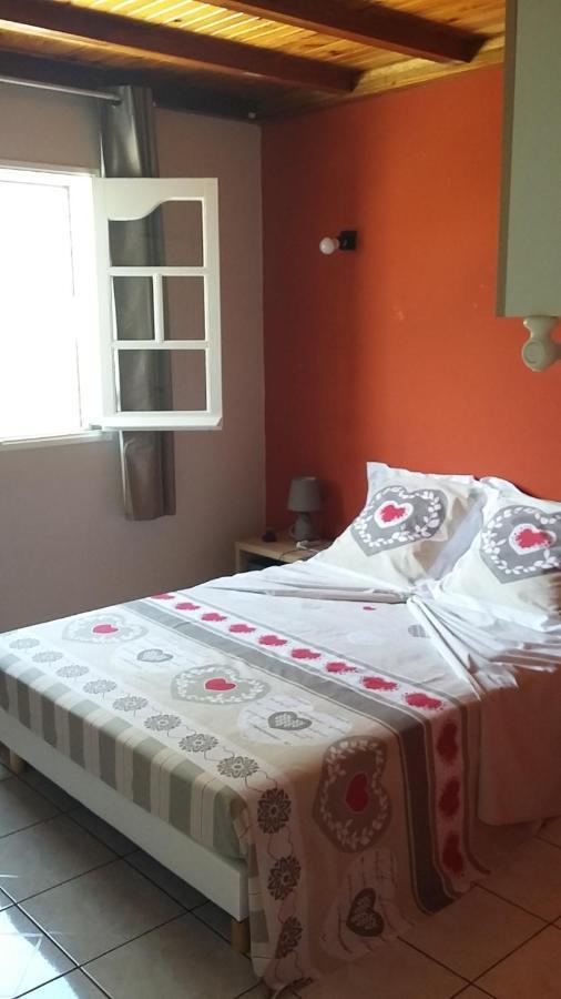 Bed and Breakfast Ambiance Sud Sauvage Saint-Joseph Exterior foto